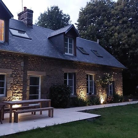 Maison La Riviere Reffuveille Buitenkant foto